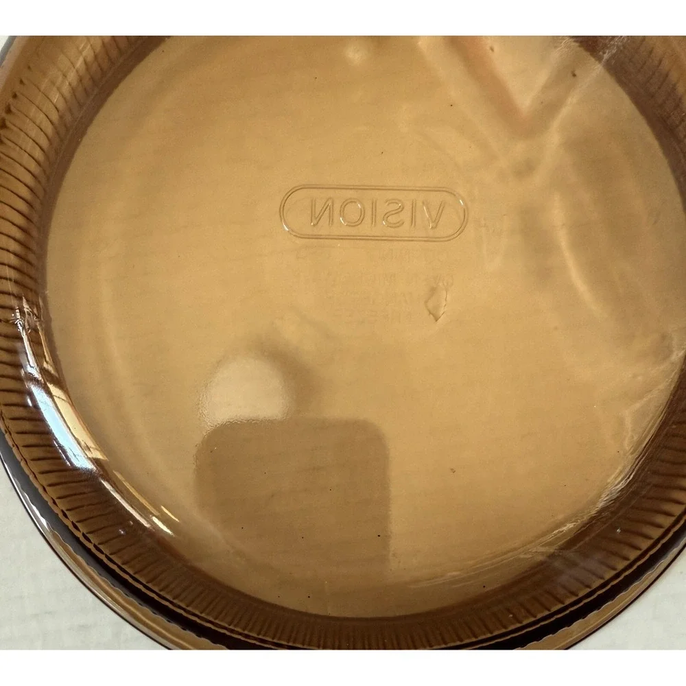 CORNING WARE VISIONS‎ V-32-B - Ribbed Amber Glass 1.5 QT Round Casserole Dish